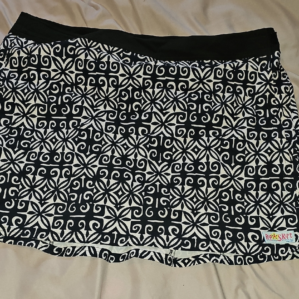 Rip Skirt: Black and White Patterned Skirt